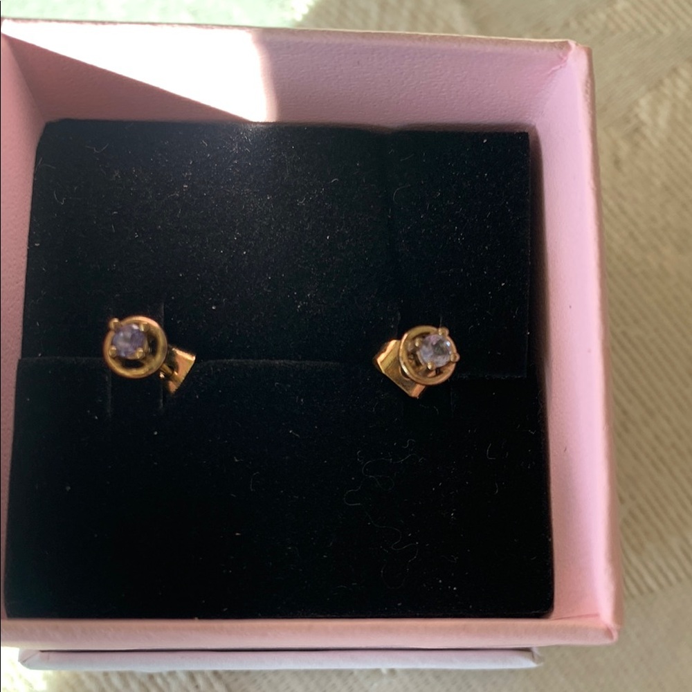 Elegant Gold Round Earrings with Clear Stone